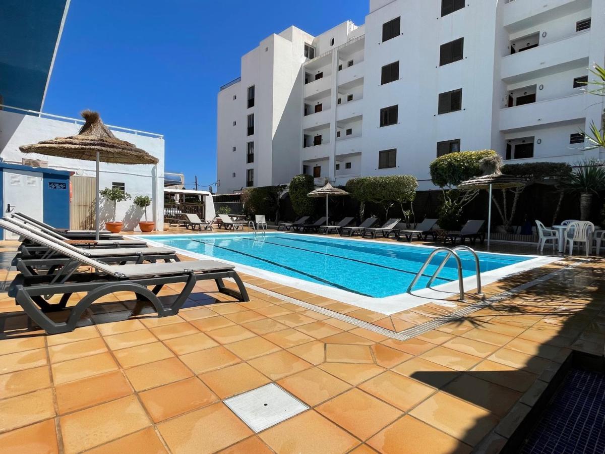 סנטה אאולריה דס ריו Apartamentos Cel Blau מראה חיצוני תמונה