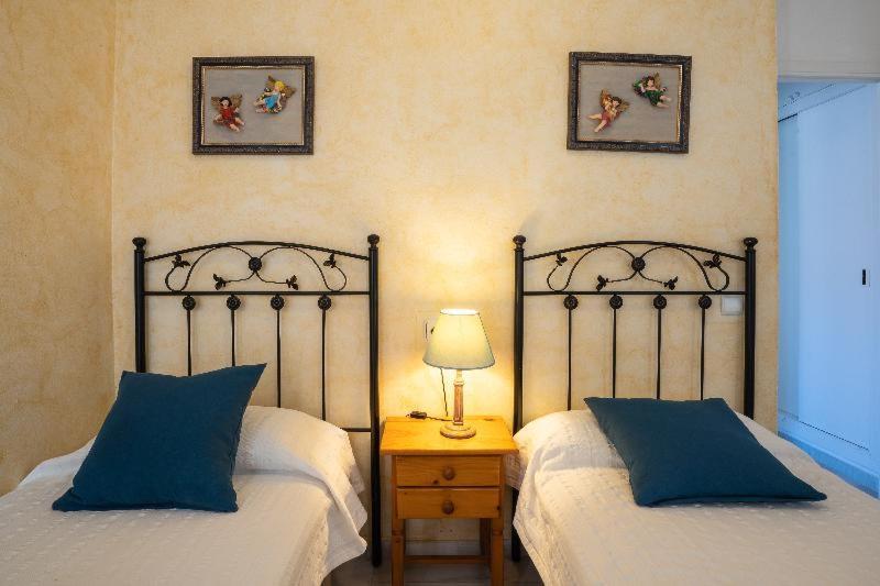 סנטה אאולריה דס ריו Apartamentos Cel Blau חדר תמונה