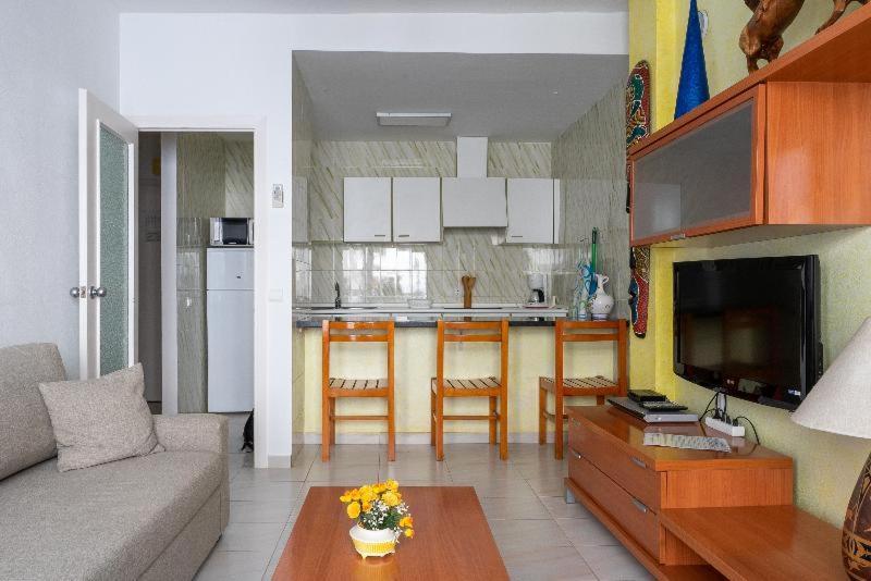 סנטה אאולריה דס ריו Apartamentos Cel Blau חדר תמונה
